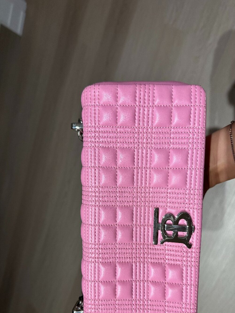 Burberry Pink Lola Quilted Leather (pink)